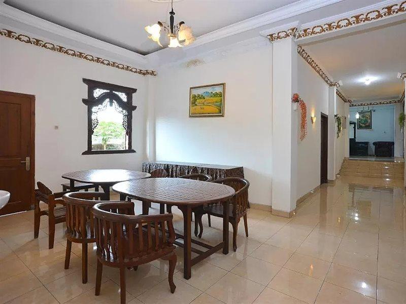 Kalasan Oyo 586 Hotel Wijaya מראה חיצוני תמונה