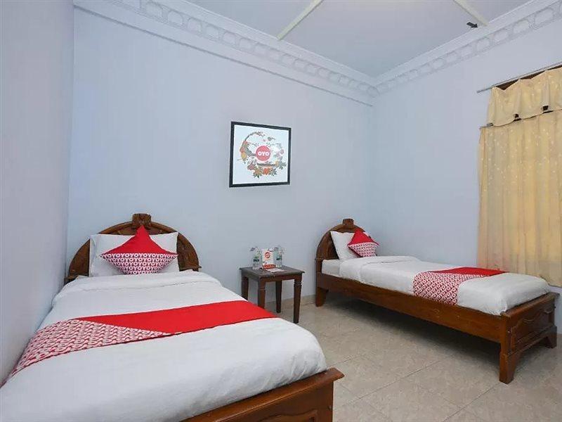 Kalasan Oyo 586 Hotel Wijaya מראה חיצוני תמונה