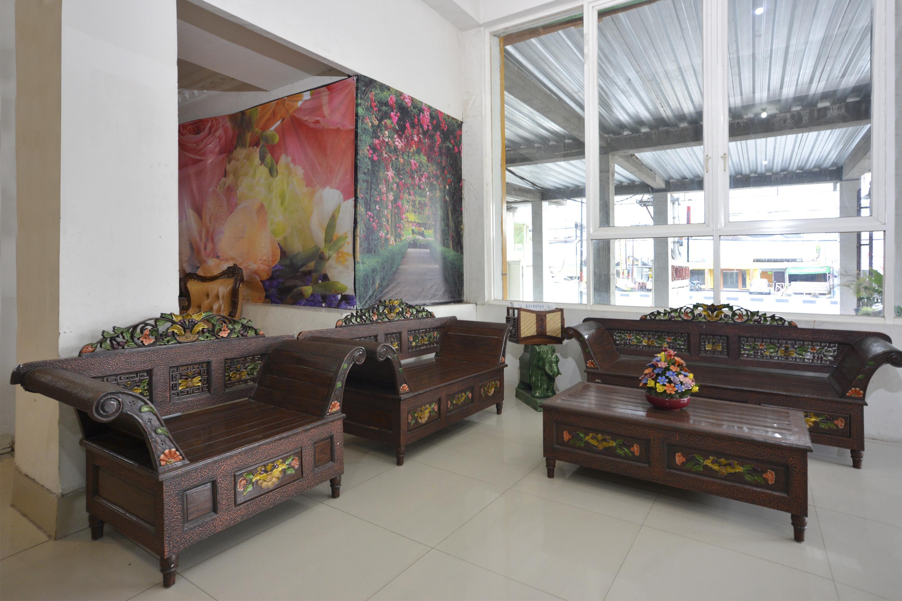 Kalasan Oyo 586 Hotel Wijaya מראה חיצוני תמונה