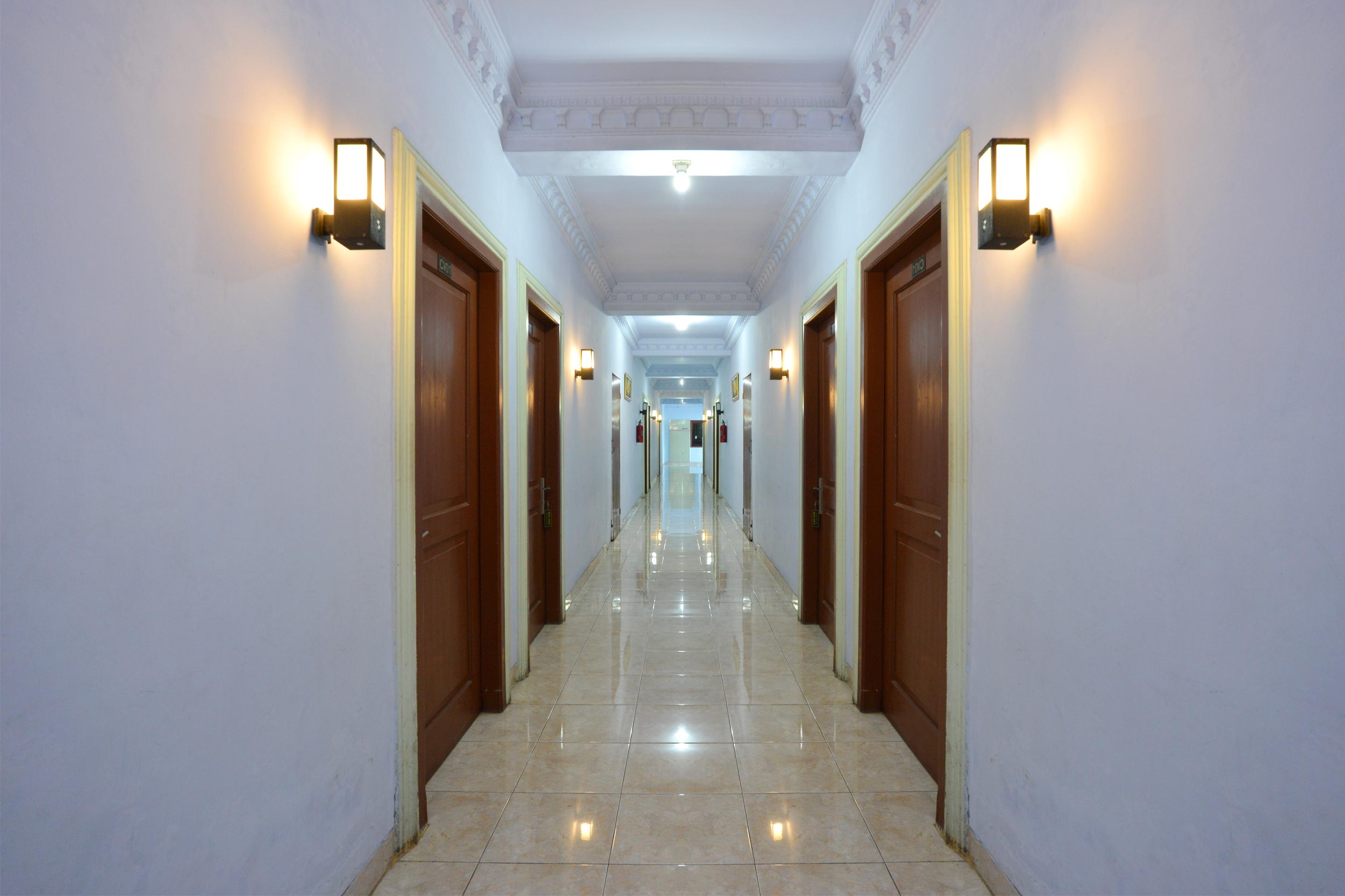Kalasan Oyo 586 Hotel Wijaya מראה חיצוני תמונה